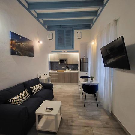 Apartamento Cuarta Puerta Centro Historico Seville Ngoại thất bức ảnh